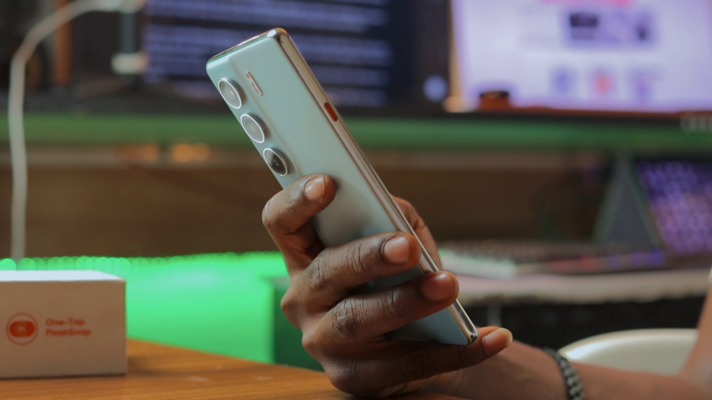 Tecno Camon 40