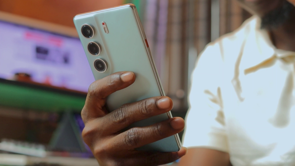 Tecno Camon 40